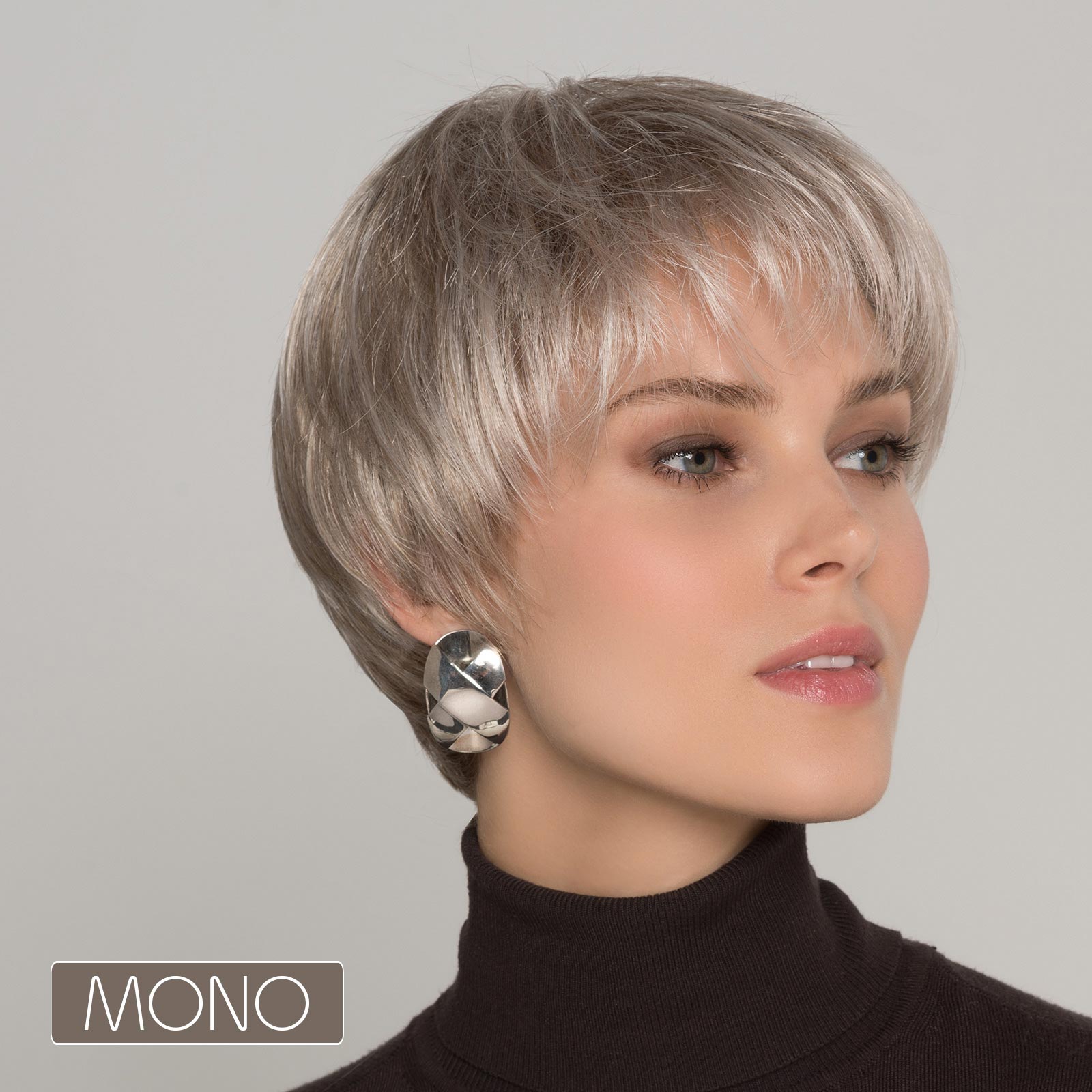 perrque lisse blond cendré